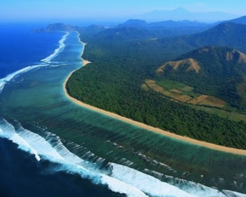 Mengenal Pulau Lombok yang Indah