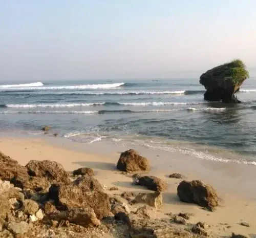 Pantai Santolo, Wisata Bahari di Garut dengan Keindahan Biota Lautnya